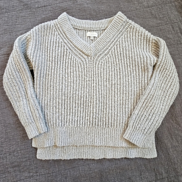 Lucky Brand | Chunky Textured Gray Soft Cozy Knit V Neck Pullover Sweater - Picture 1 of 9